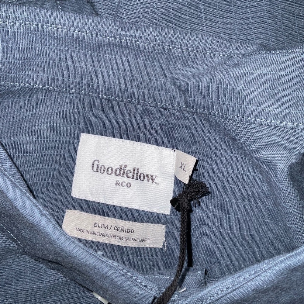 Men’s new size XL blue shirt sleeve button front shirt NWT GoofFellow & CO - Picture 3 of 5